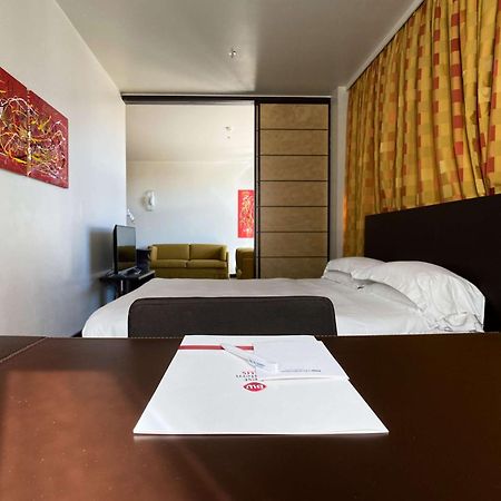 Best Western Plus Hotel Le Favaglie Cornaredo Luaran gambar