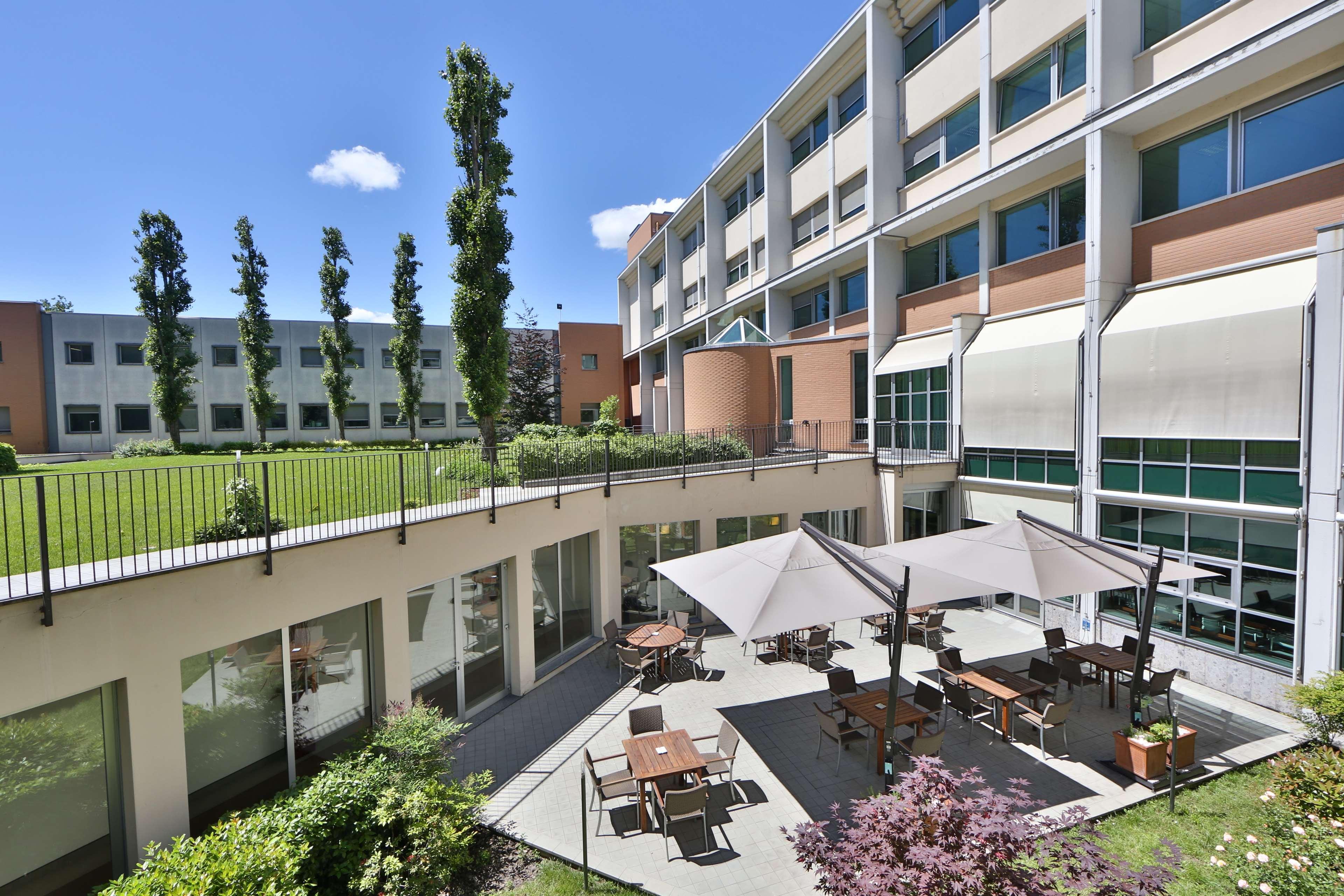 Best Western Plus Hotel Le Favaglie Cornaredo Luaran gambar