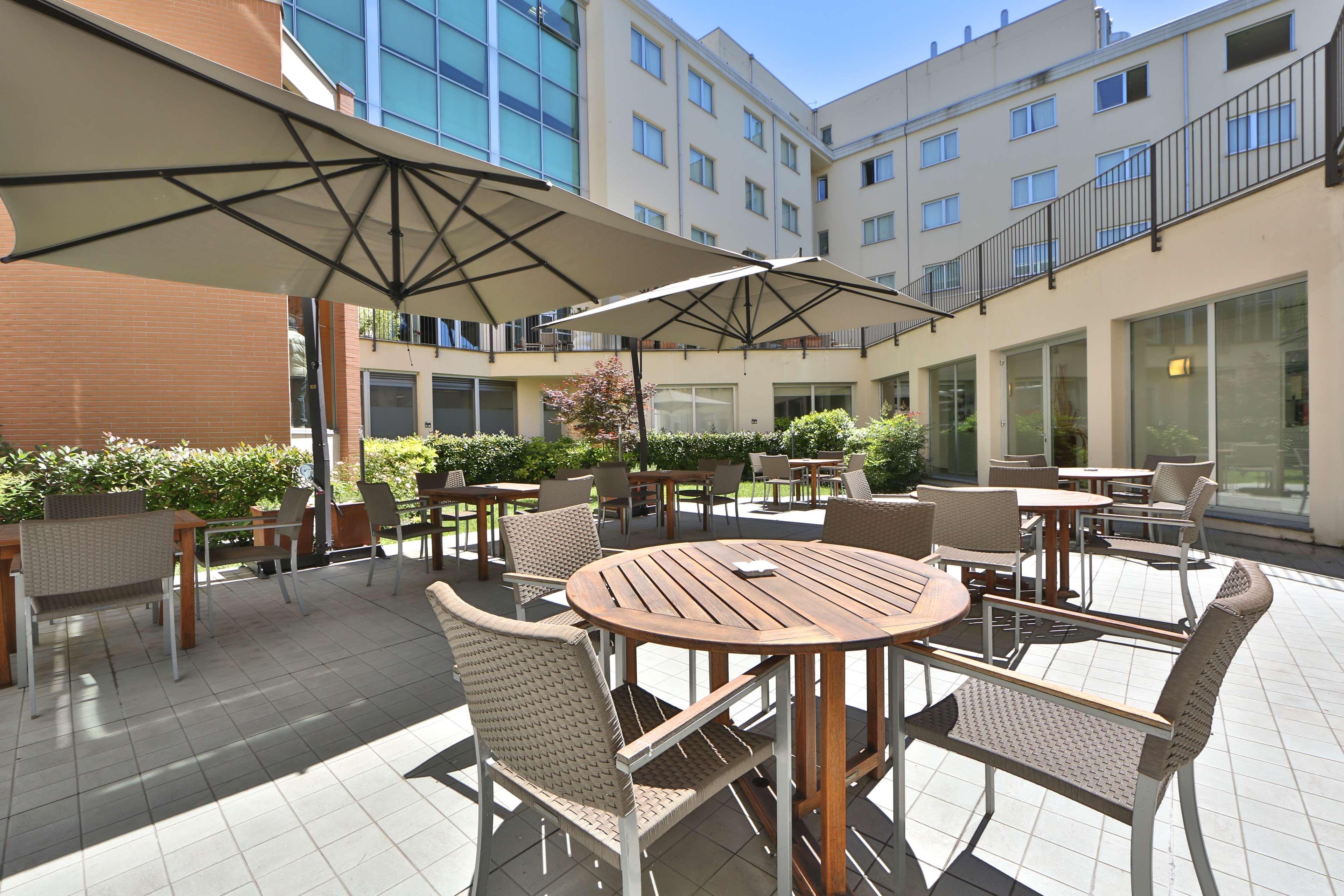 Best Western Plus Hotel Le Favaglie Cornaredo Luaran gambar