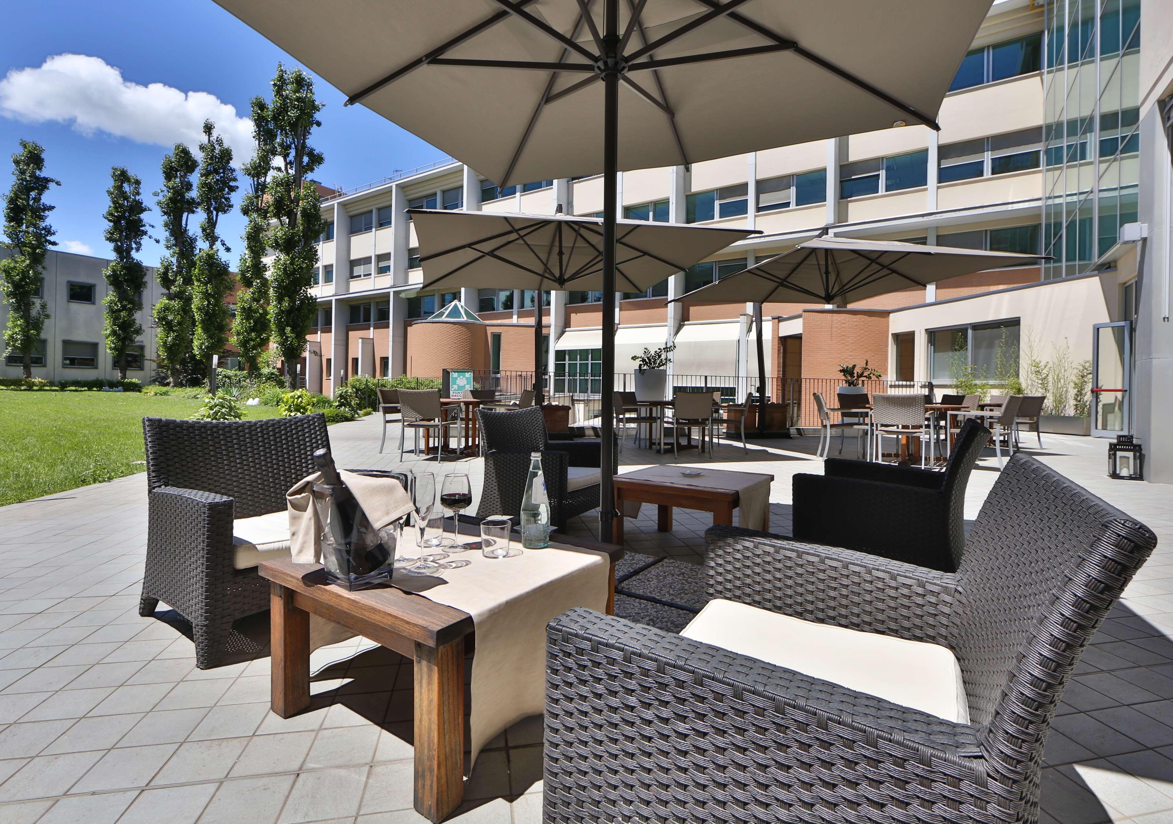 Best Western Plus Hotel Le Favaglie Cornaredo Luaran gambar