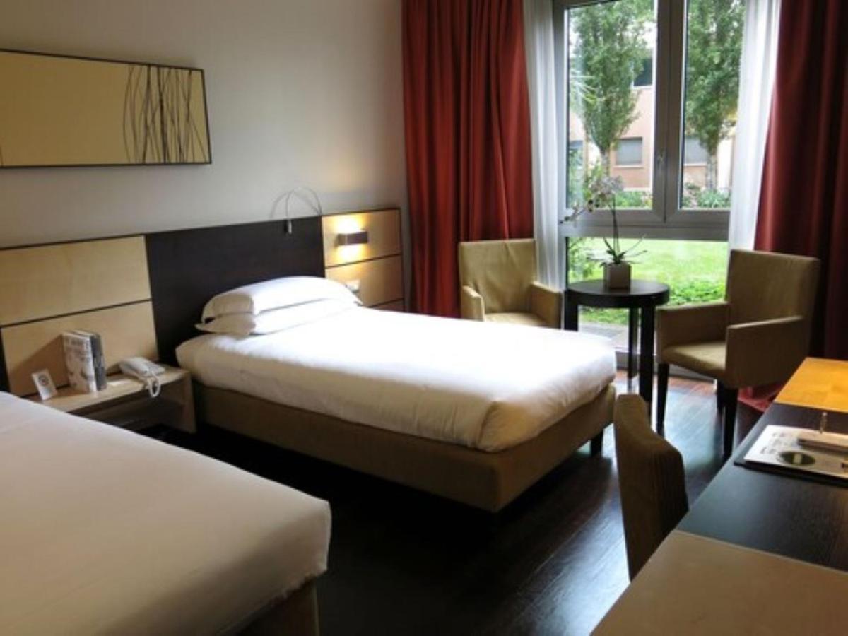 Best Western Plus Hotel Le Favaglie Cornaredo Luaran gambar