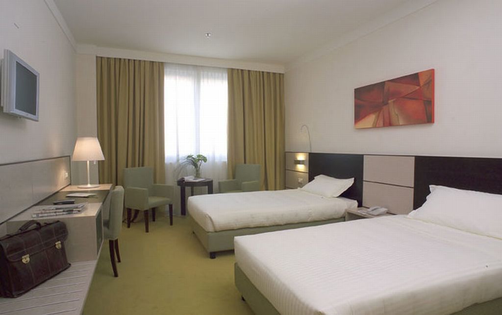 Best Western Plus Hotel Le Favaglie Cornaredo Bilik gambar